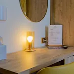Hotel Relais Madonna Di Campagna 3*
