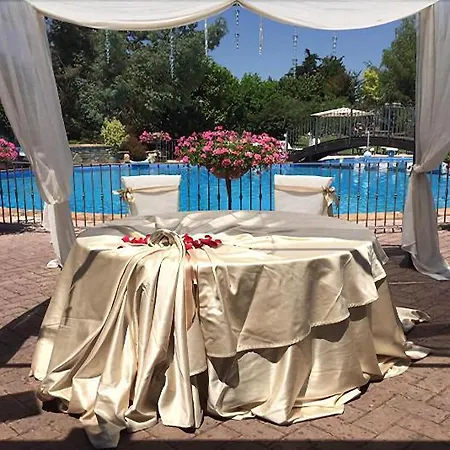 Hotel Relais Madonna Di Campagna