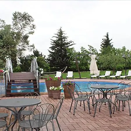 Relais Madonna Di Campagna 3*