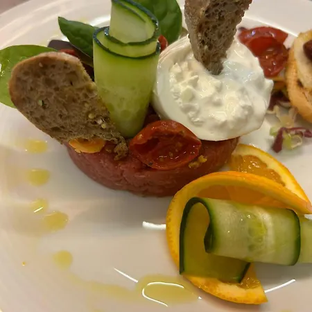 Relais Madonna Di Campagna Hotel 3*