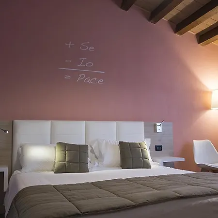 Hotel Relais Madonna Di Campagna