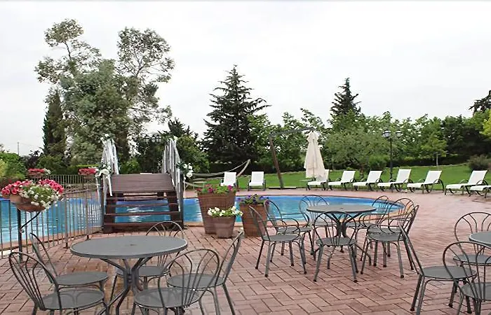 Relais Madonna Di Campagna 3*