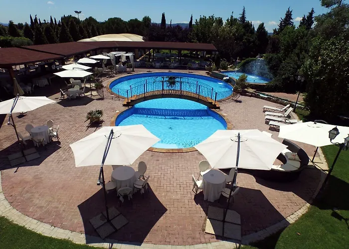 Hotel Relais Madonna Di Campagna 3*