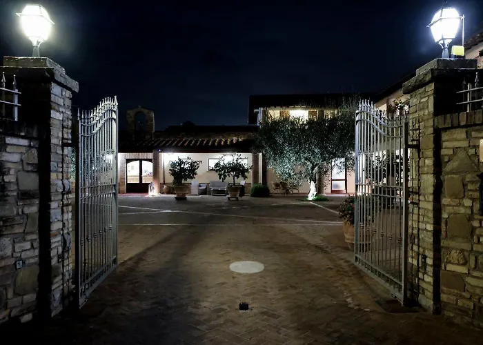 Relais Madonna Di Campagna Hotel