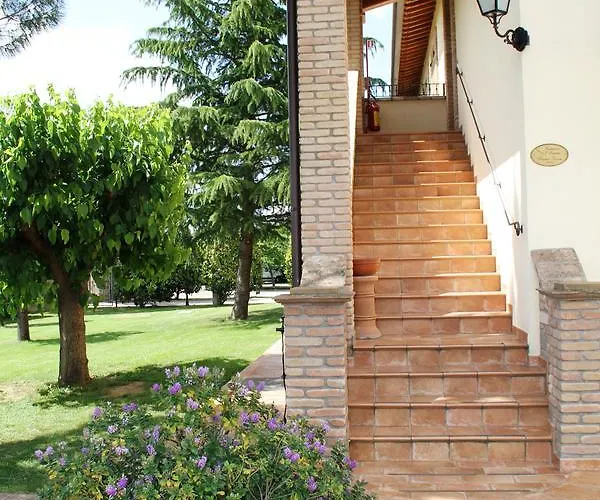 Relais Madonna Di Campagna Hotel