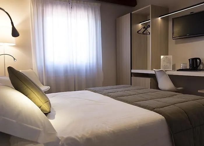 Hotel Relais Madonna Di Campagna